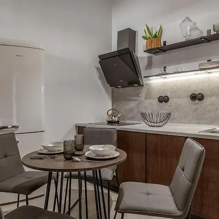 Apartment Perth Luxury Living, Athens